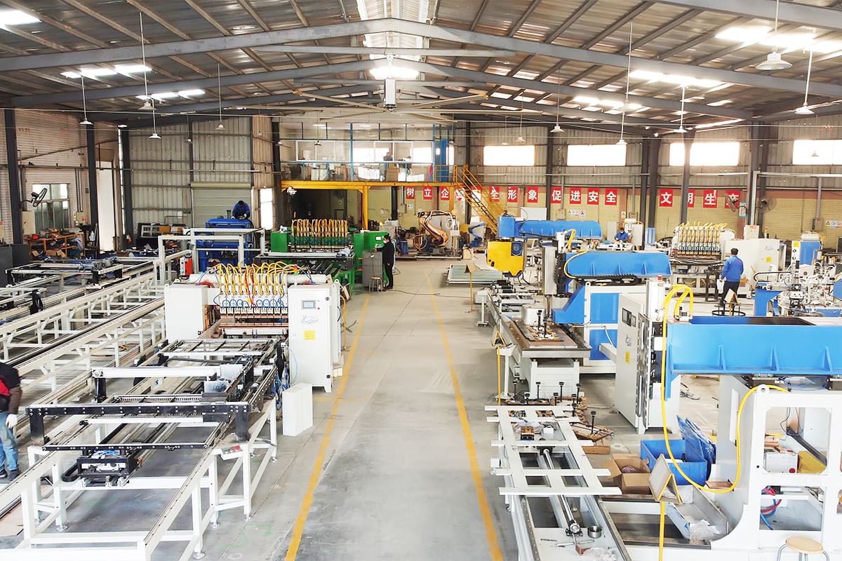 IBC cage welding machine workshop